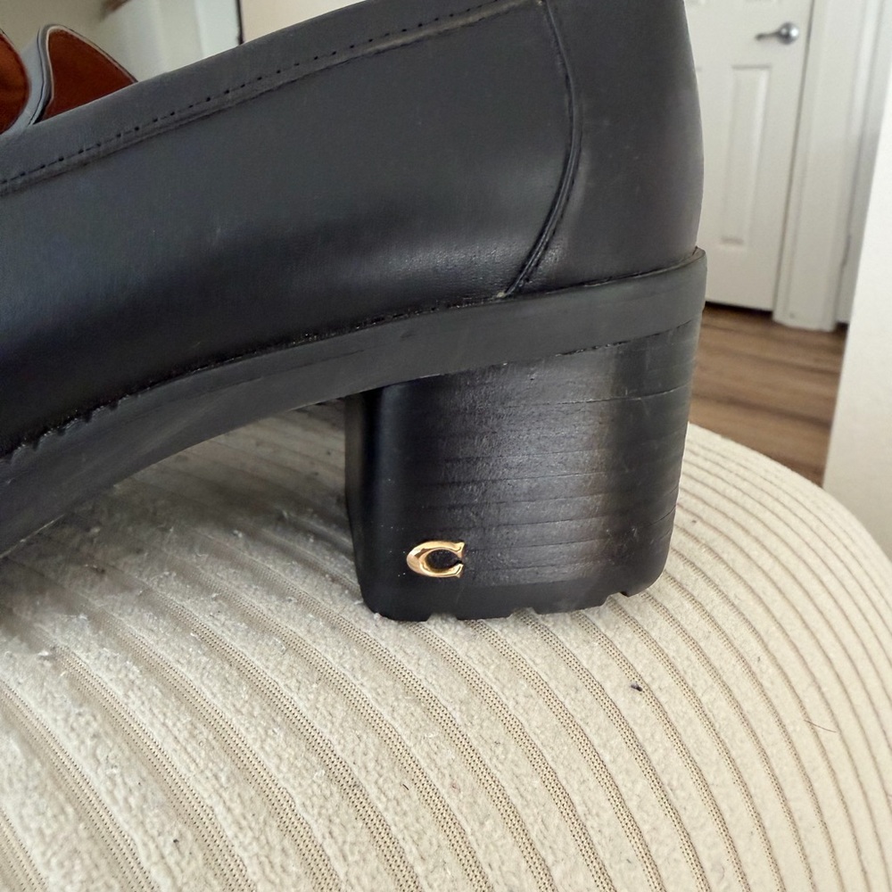 Coach Black Leather Women’s Slip-On Loafers. - Picture 2 of 5